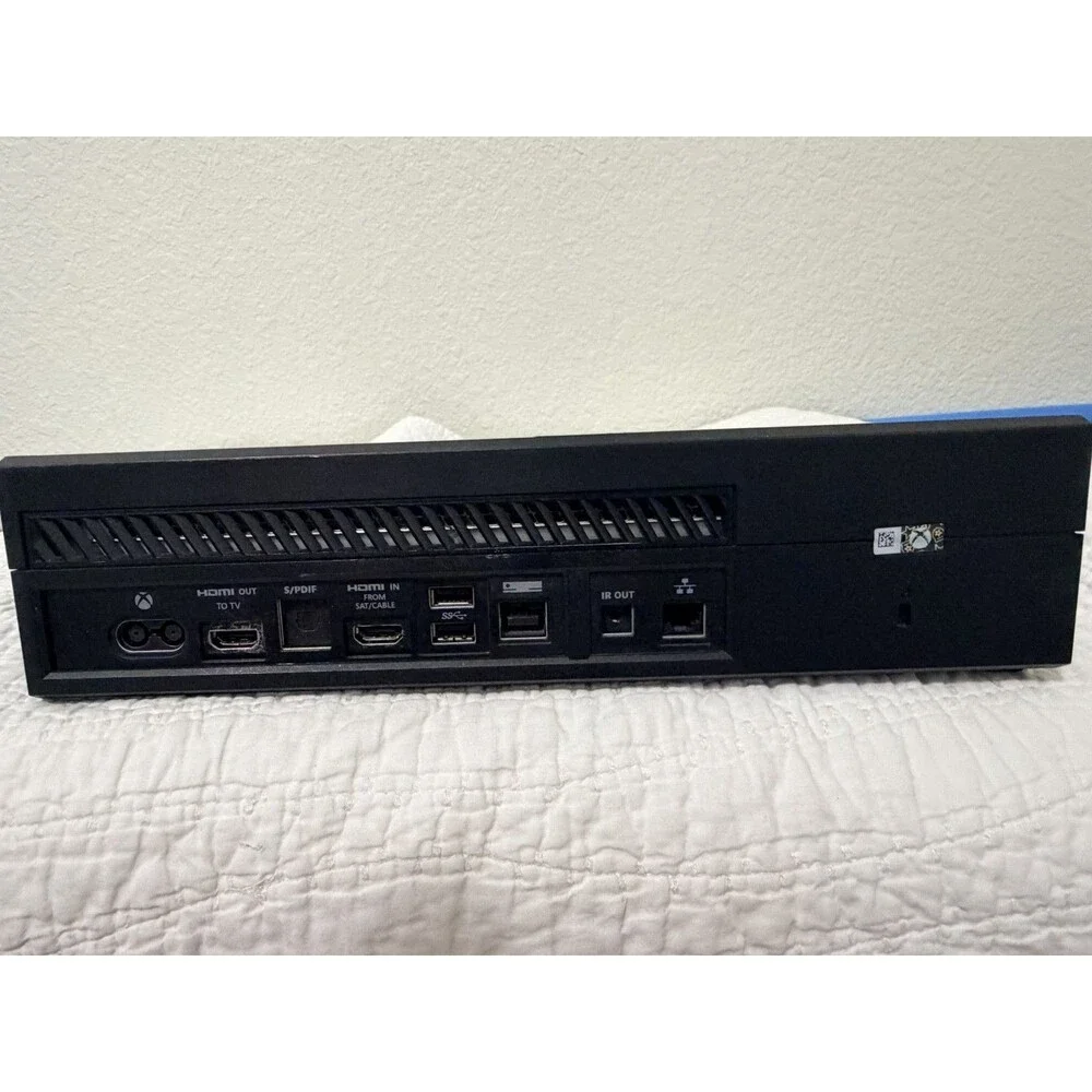 Microsoft Xbox One 500GB Home Console - Black (1540)